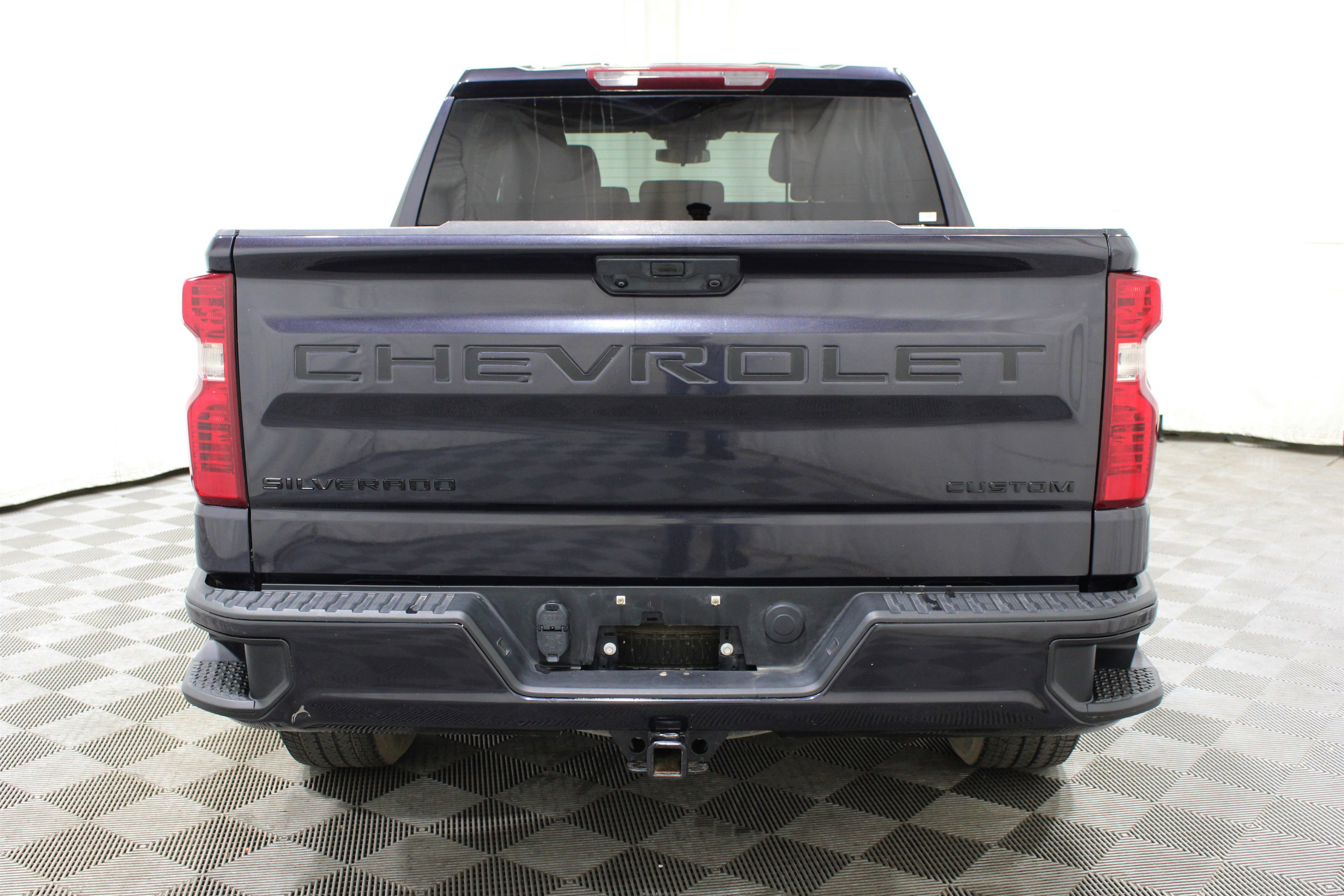 Used 2022 Chevrolet Silverado 1500 Custom w/ LPO, Dark Essentials Package AWD/4WD image 25