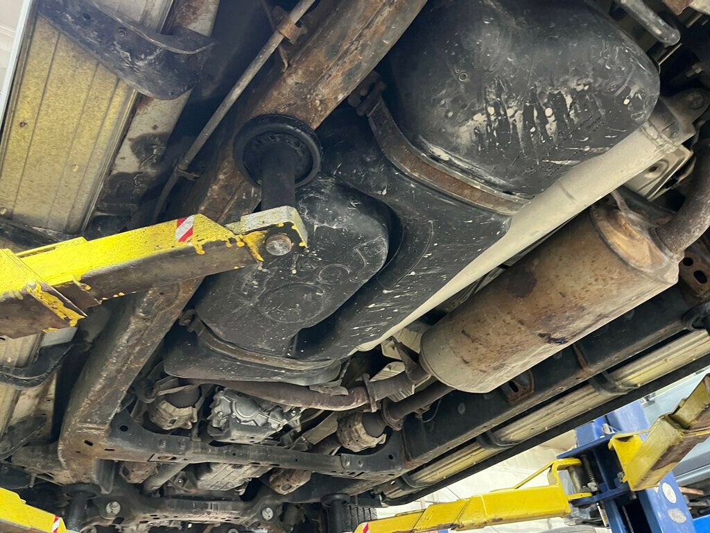 Used 2013 Toyota Sequoia Platinum AWD/4WD image 60