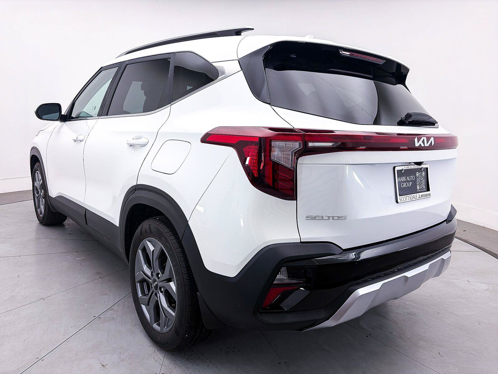 Used 2024 Kia Seltos S FWD image 12