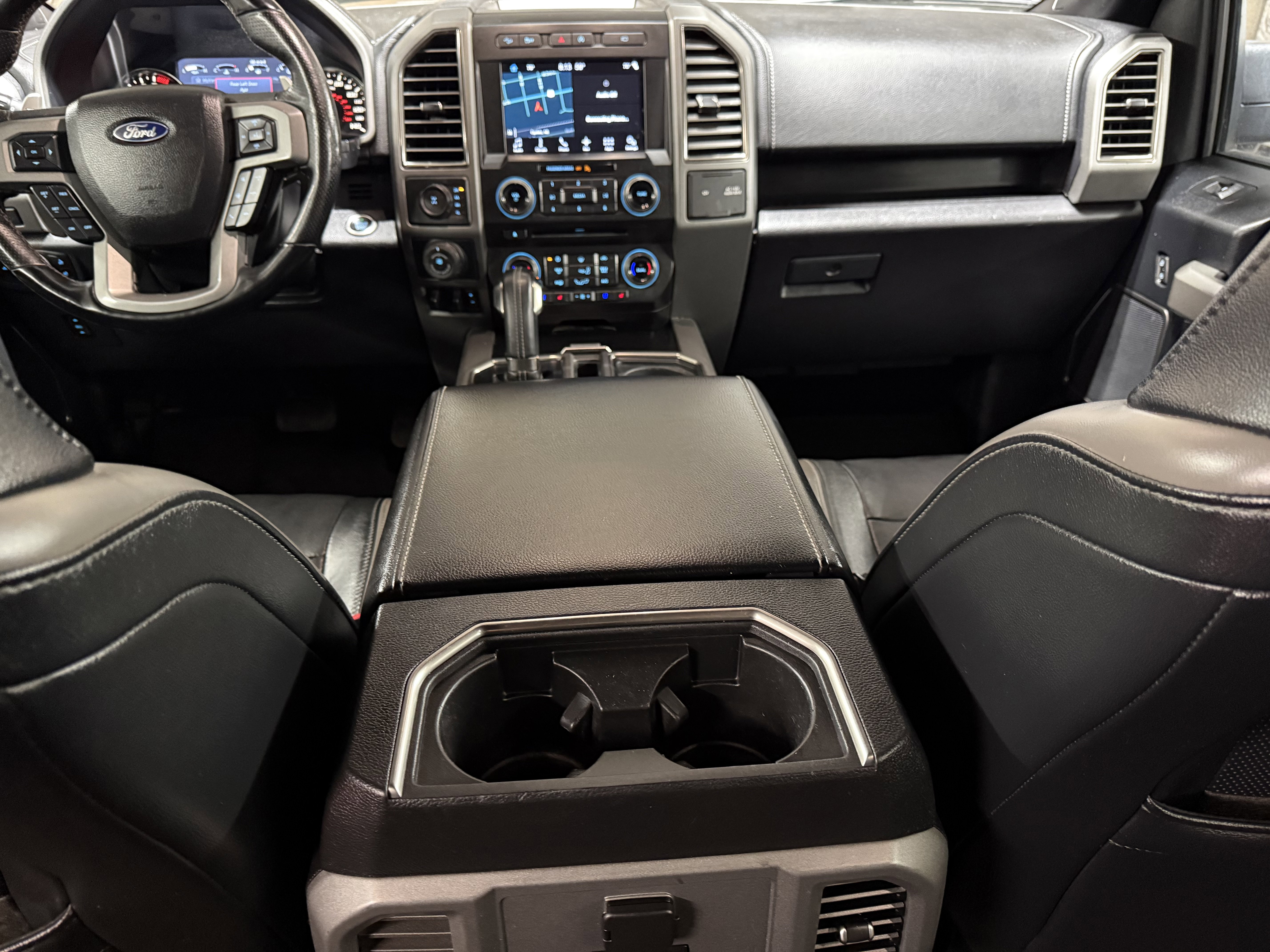 Used 2017 Ford F150 Raptor w/ Equipment Group 802A Luxury image 23