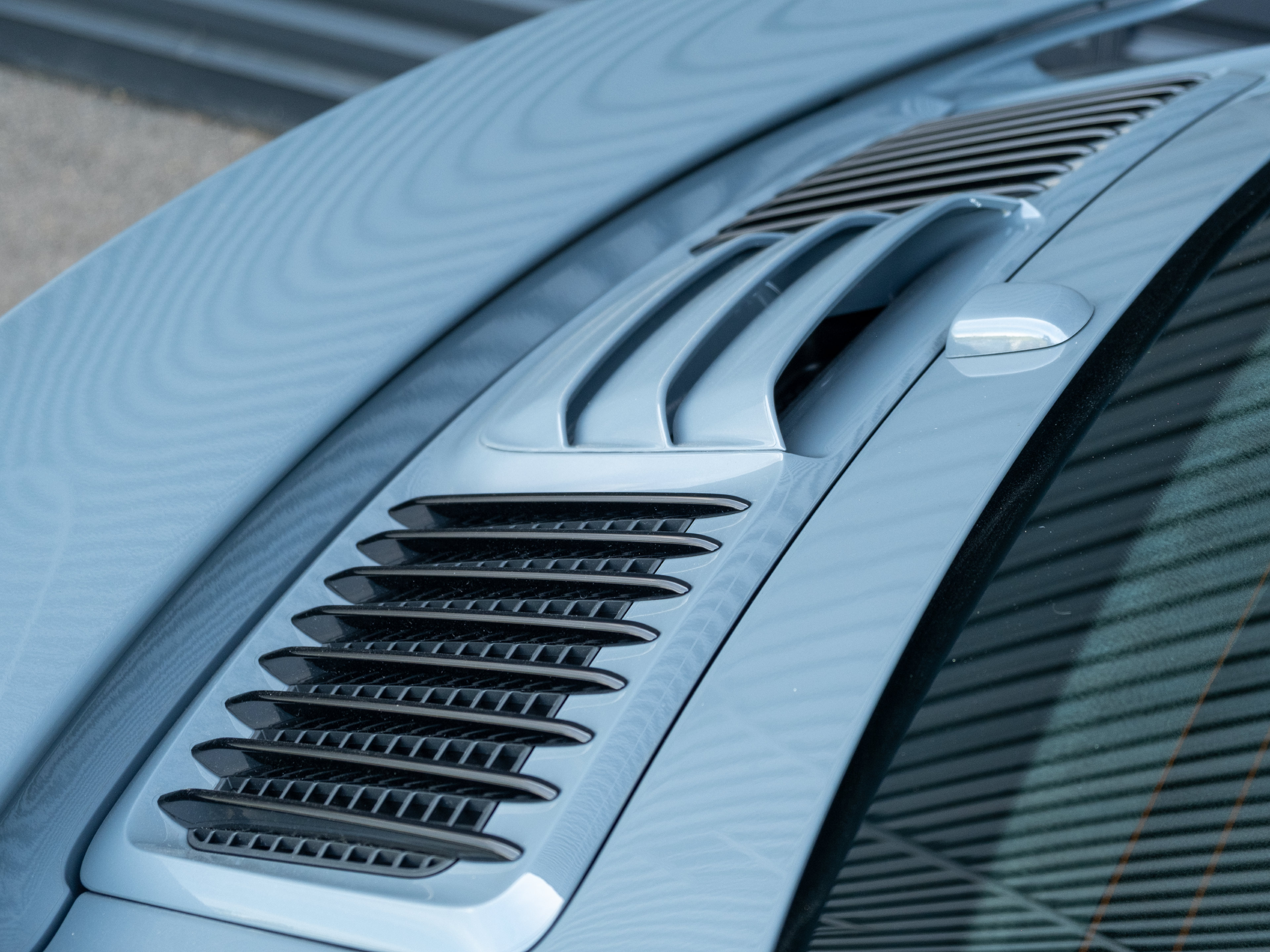 Certified 2019 Porsche 911 Turbo S AWD/4WD image 26
