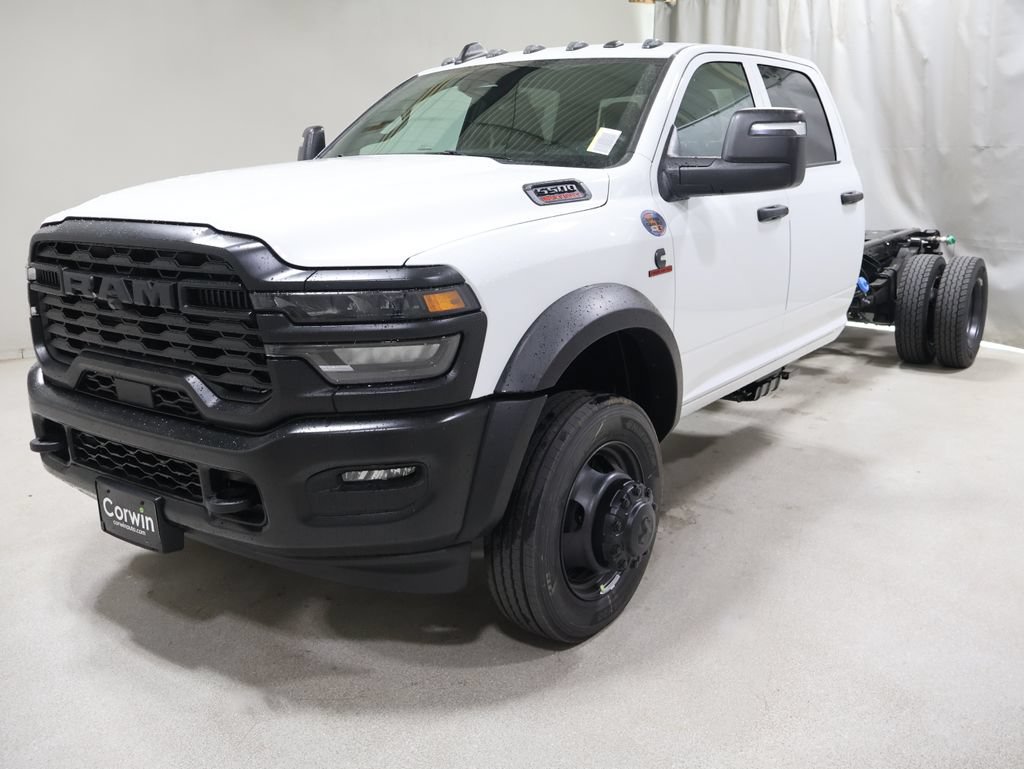 New 2026 RAM 5500 Tradesman AWD/4WD image 3
