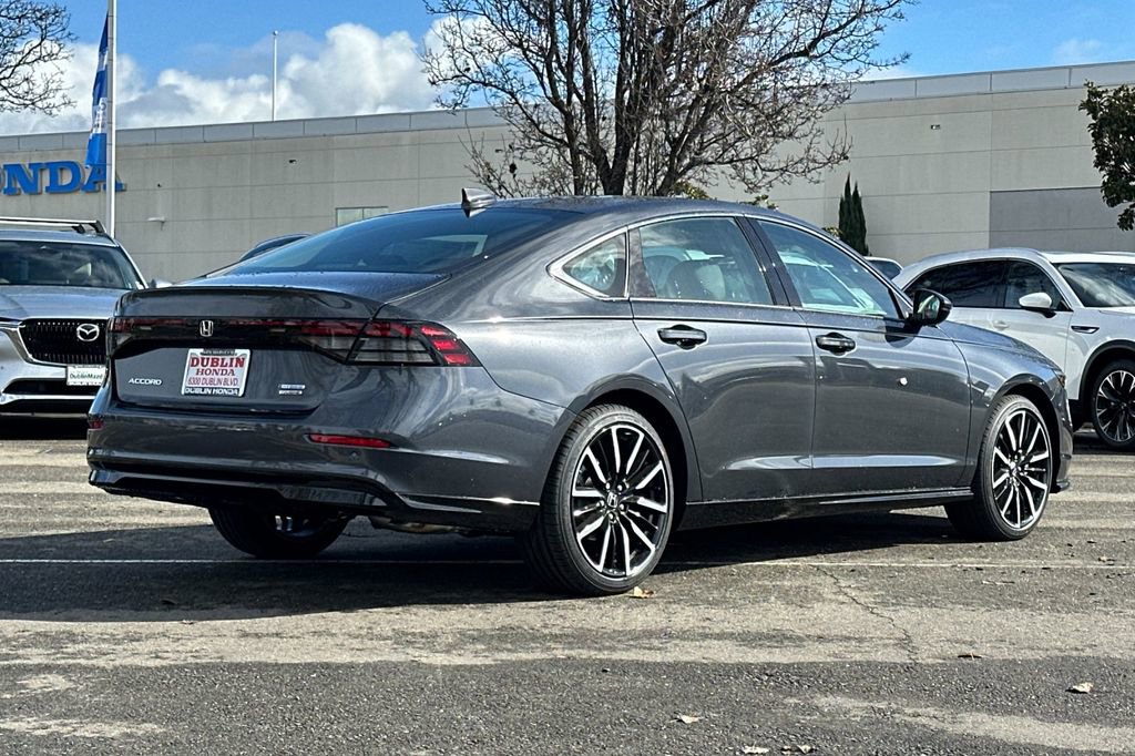 New 2024 Honda Accord Touring image 4