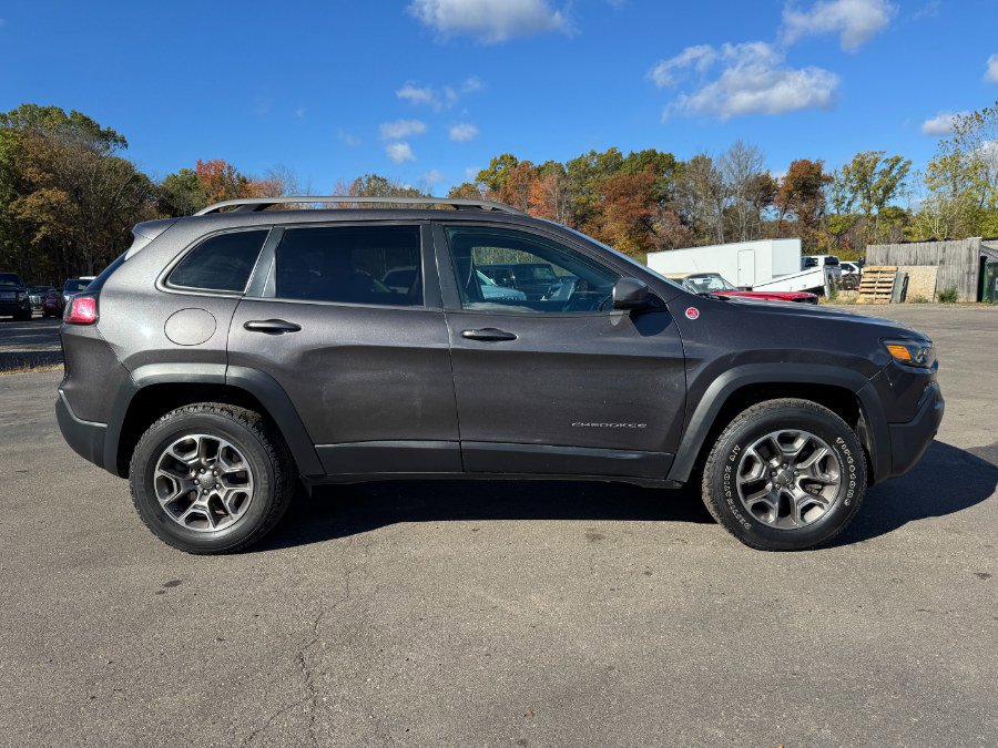 Used 2020 Jeep Cherokee Trailhawk image 6