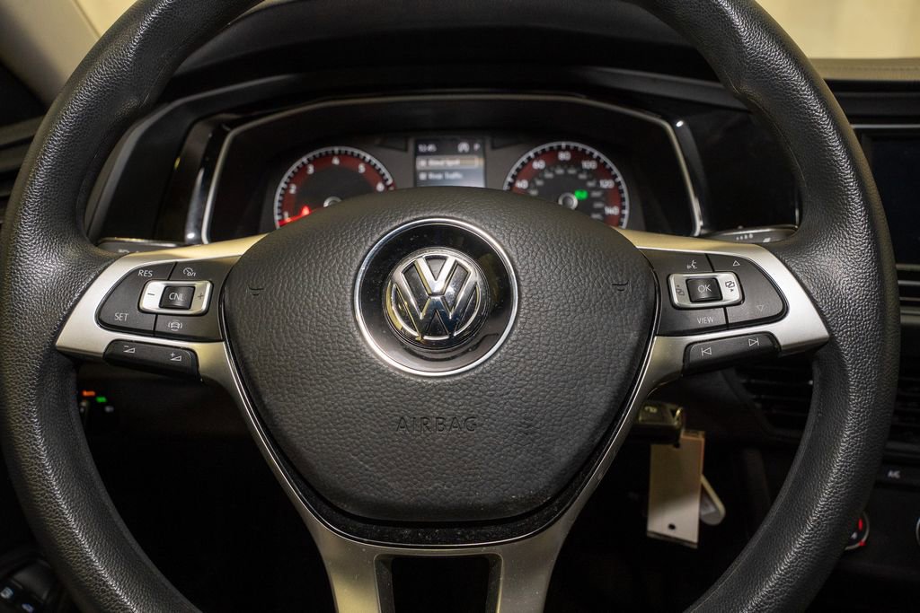 Used 2021 Volkswagen Jetta S w/ Driver Assistance Package image 16