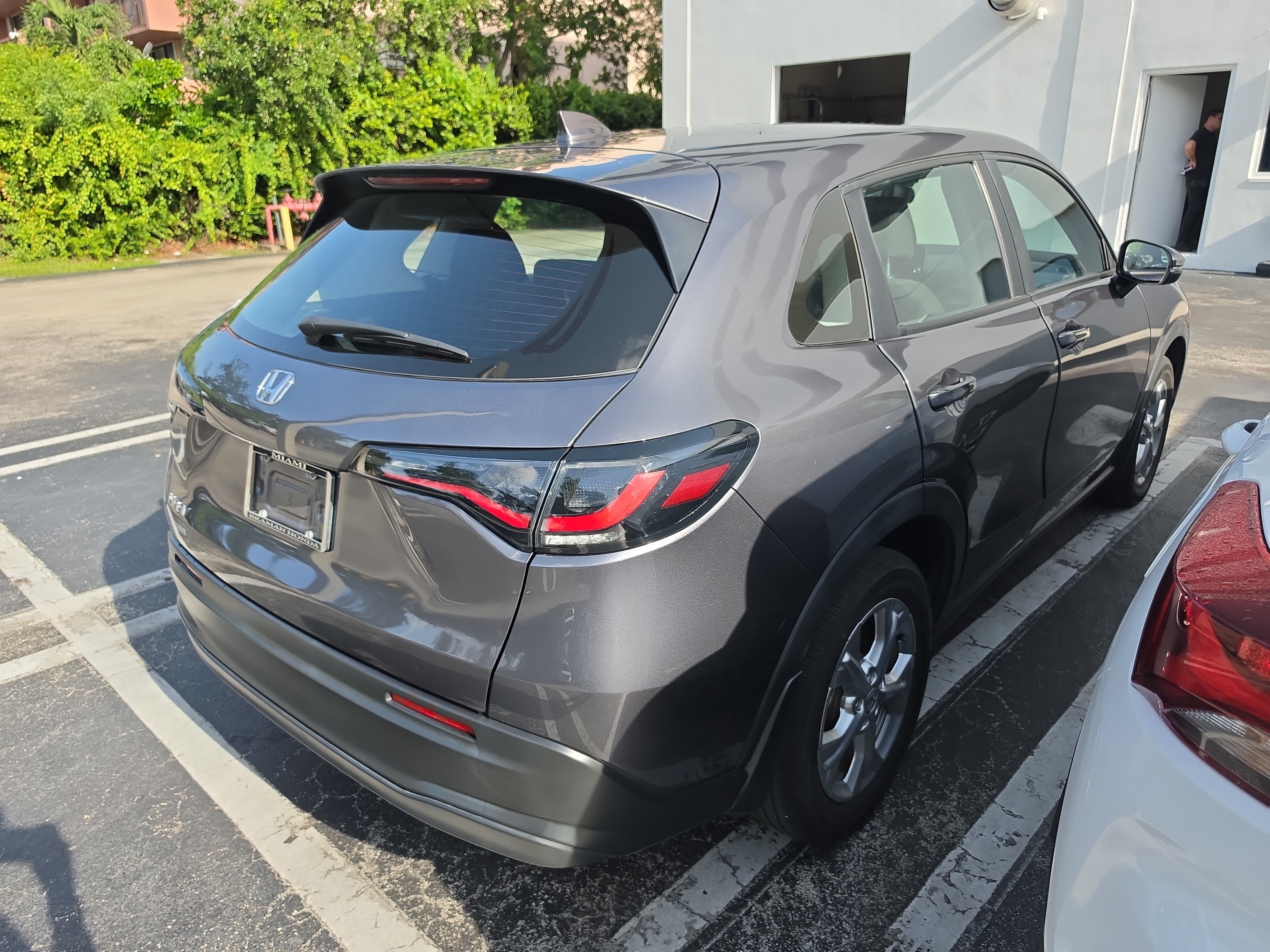 Certified 2024 Honda HR-V LX image 4