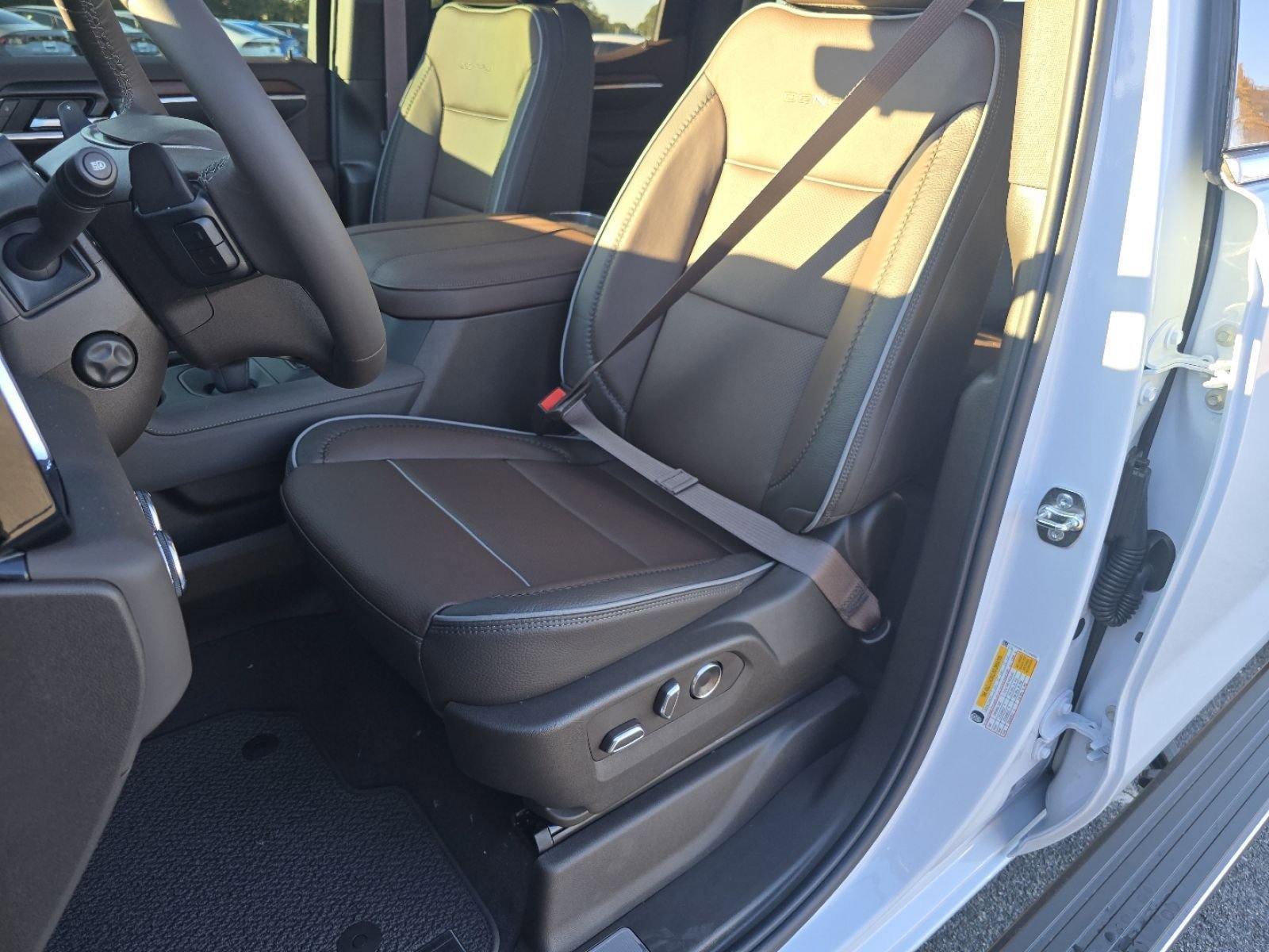 New 2026 GMC Sierra 1500 Denali image 30