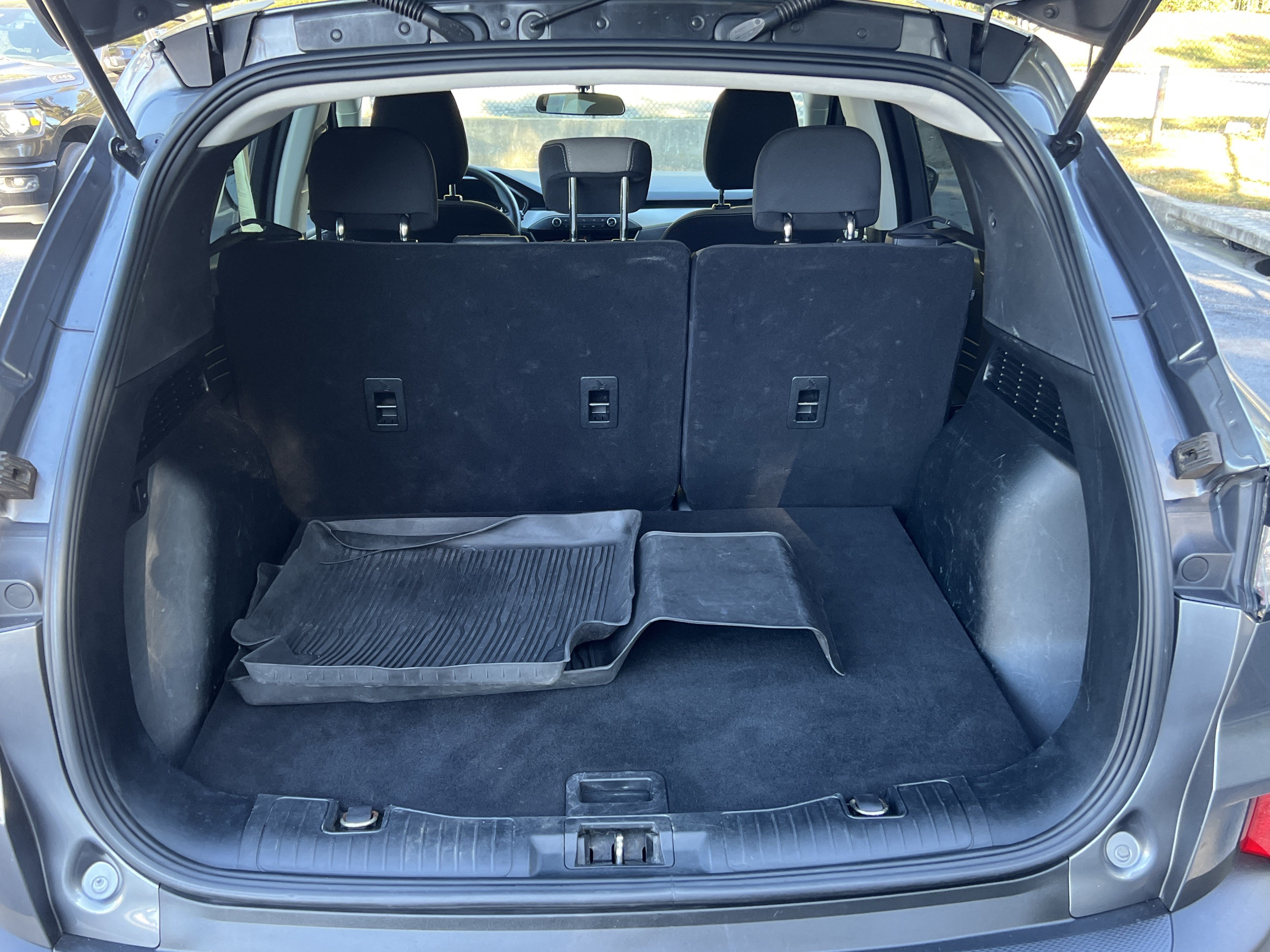 Used 2022 Ford Escape S FWD image 21