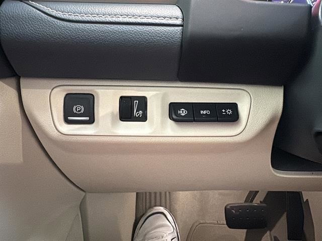 Used 2022 GMC Acadia Denali image 20