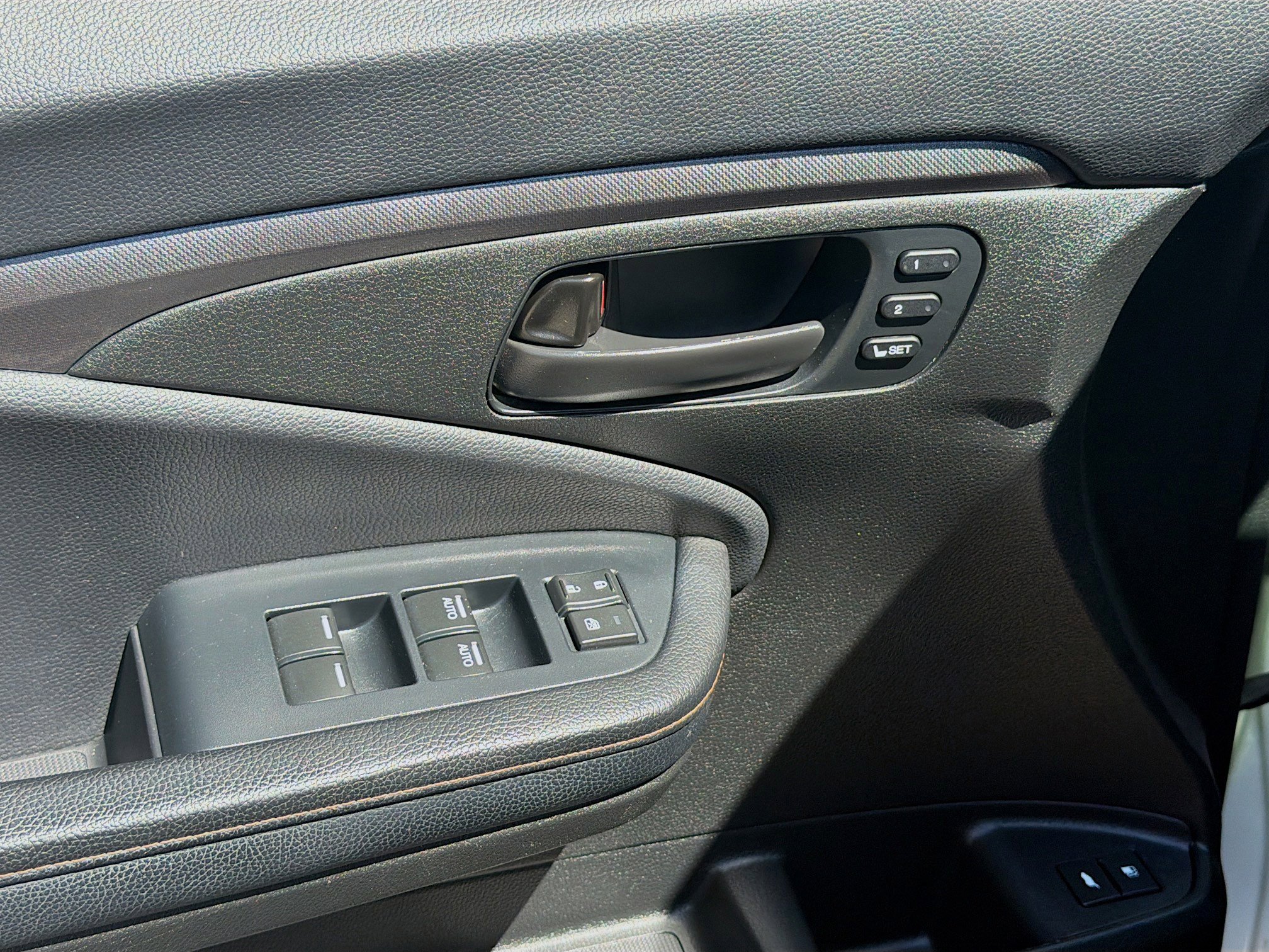 Used 2022 Honda Pilot TrailSport image 17