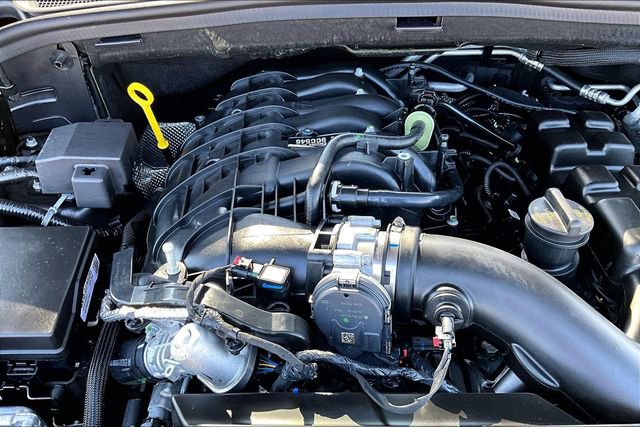 Used 2025 Dodge Durango GT w/ Blacktop Package image 32