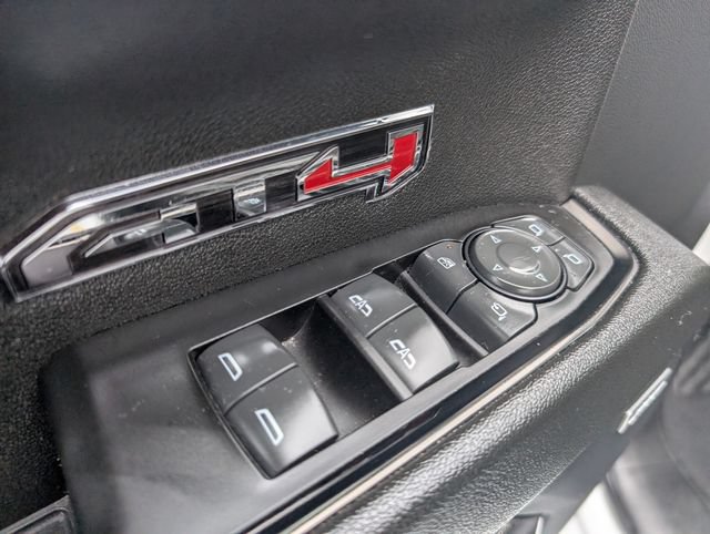 Used 2024 GMC Sierra 1500 AT4 w/ Technology Package AWD/4WD image 16