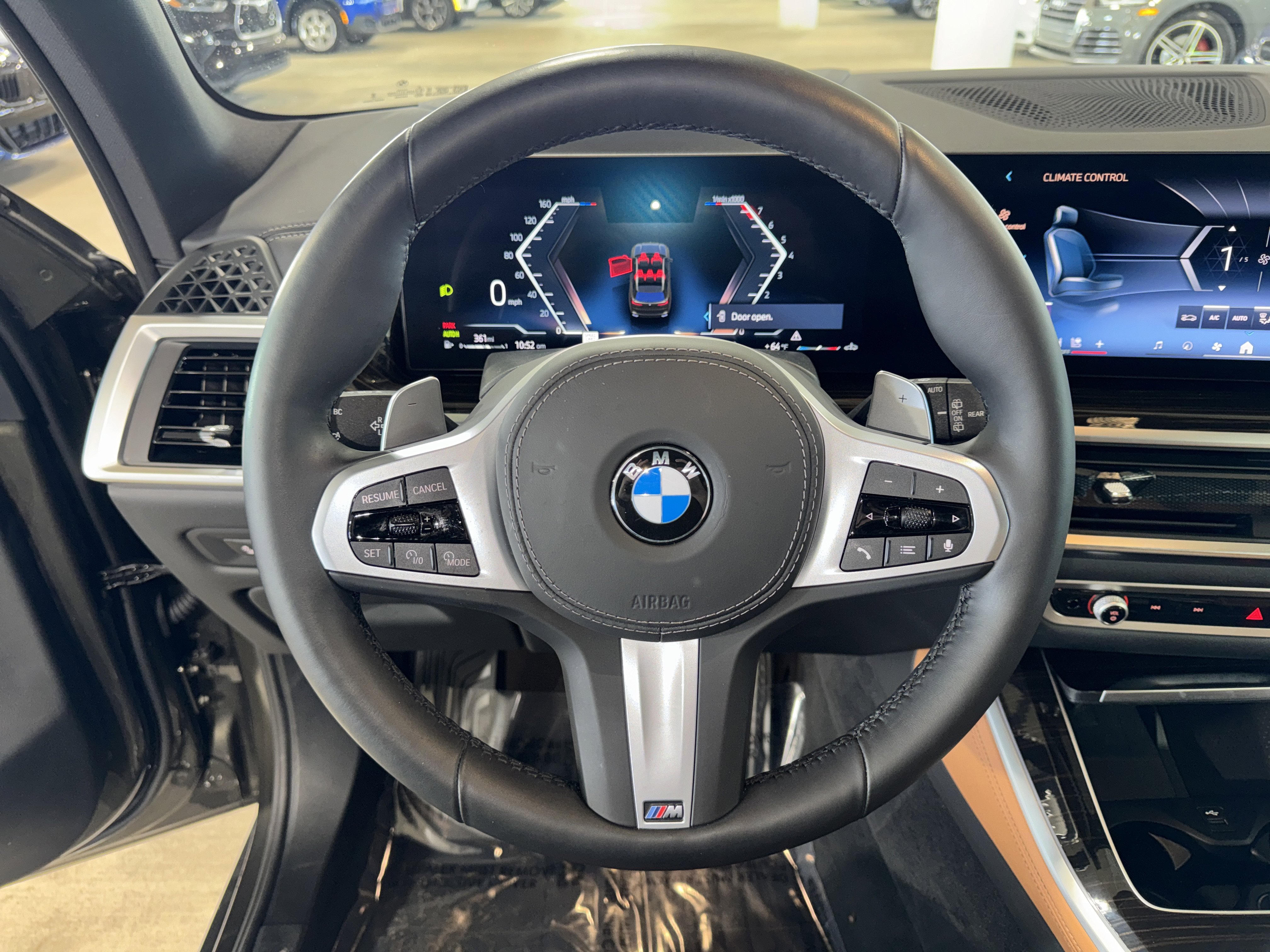 Certified 2025 BMW X5 xDrive40i w/ M Sport Package image 21