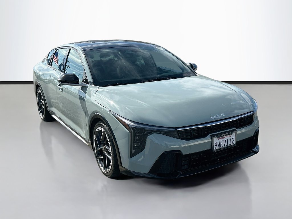 Used 2025 Kia K4 GT-Line w/ GT-Line Sunroof Package FWD image 3