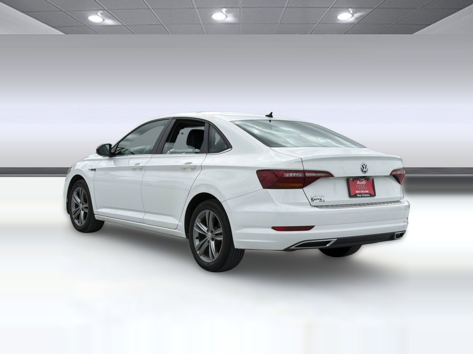 Used 2019 Volkswagen Jetta R-Line w/ R-Line Cold Weather Package FWD image 3