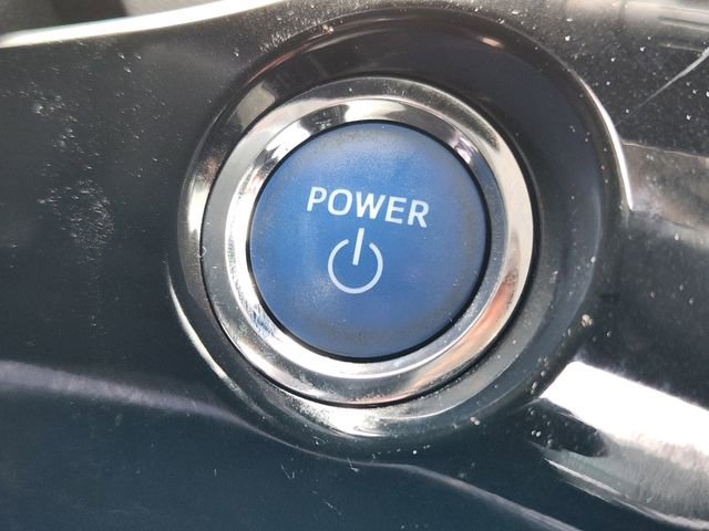 Used 2020 Toyota Prius XLE w/ Advanced Technology Package AWD/4WD image 19
