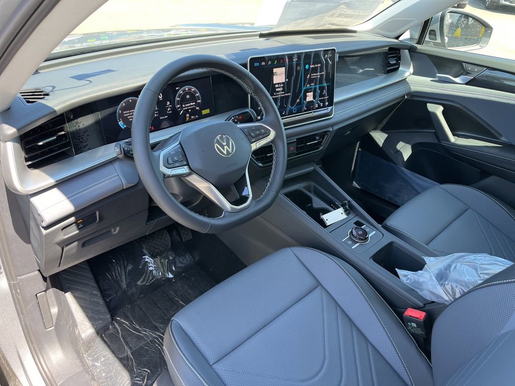 New 2026 Volkswagen Tiguan SE AWD/4WD image 23