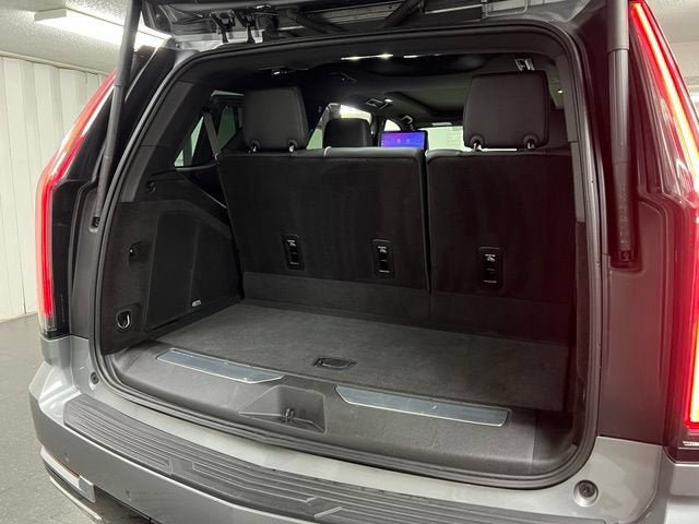 Certified 2026 Cadillac Escalade Luxury AWD/4WD image 21
