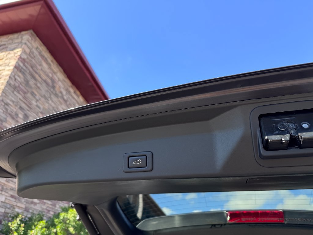 Used 2019 Subaru Ascent Premium AWD/4WD image 12