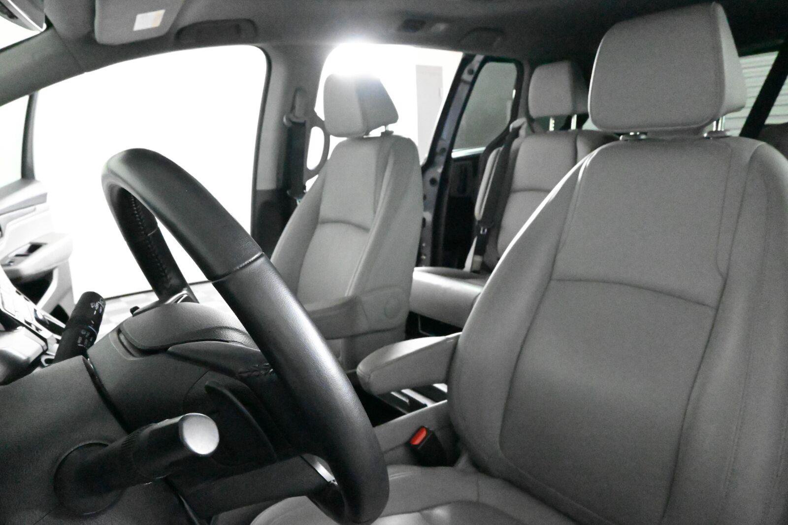 Used 2020 Honda Odyssey EX-L image 23