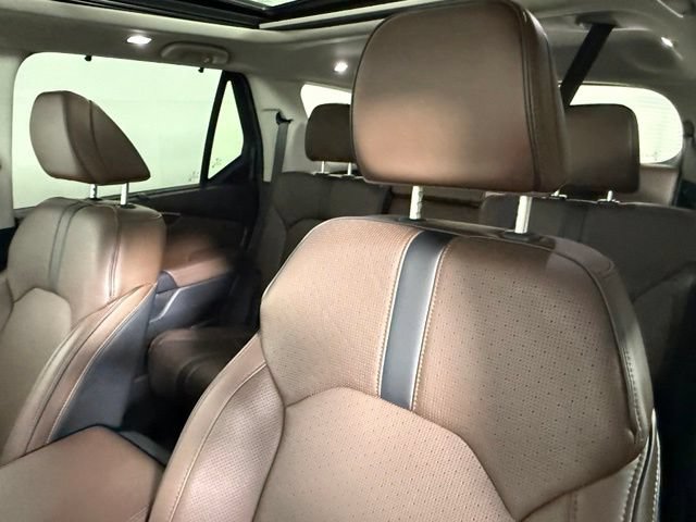 Used 2025 Honda Pilot Elite image 33