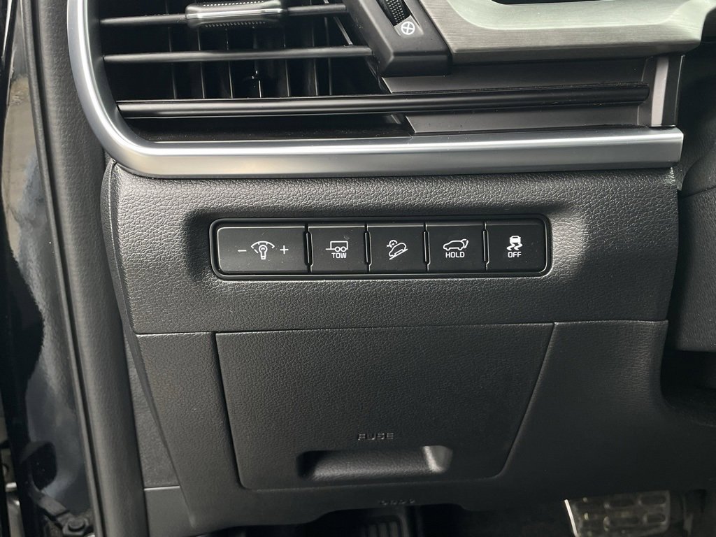 Used 2025 Kia Telluride SX X-Line image 13