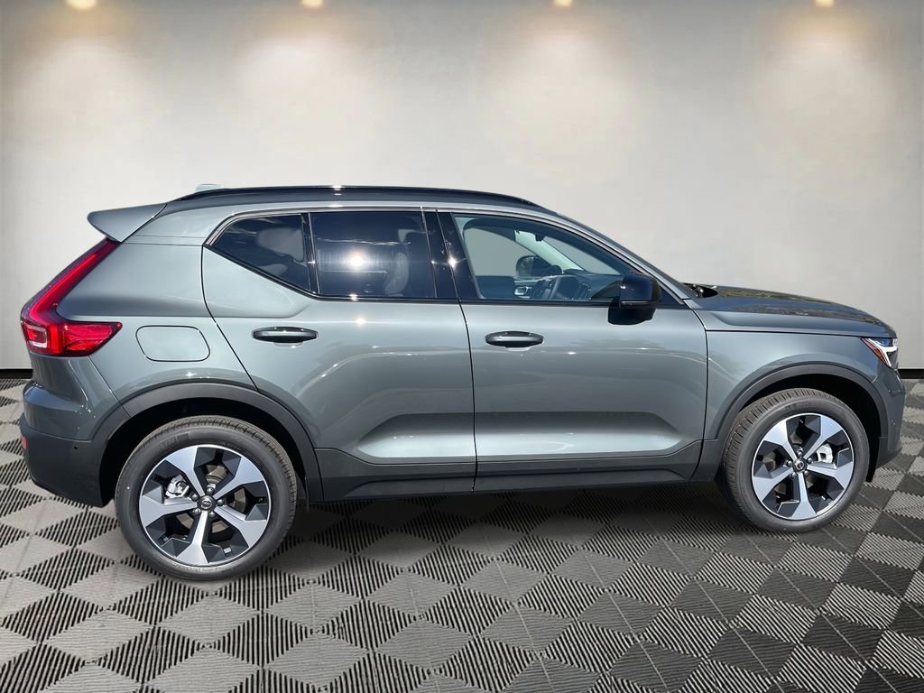 New 2026 Volvo XC40 B5 Plus w/ Protection Package Premier image 2