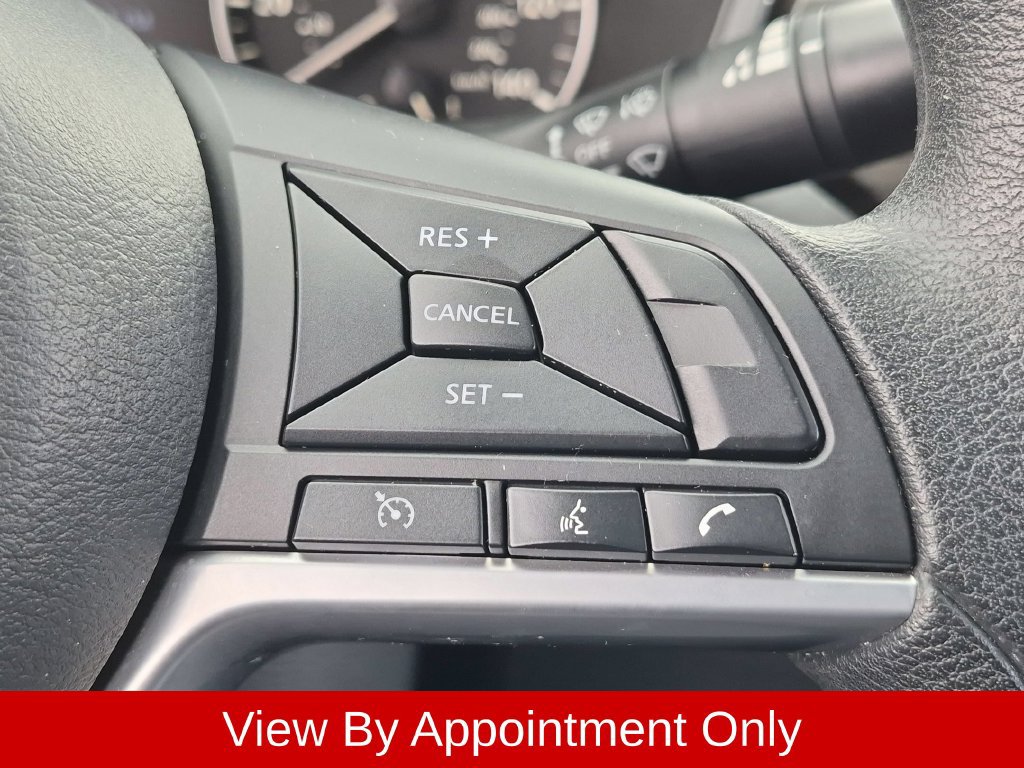 Used 2025 Nissan Altima 2.5 SV FWD image 21