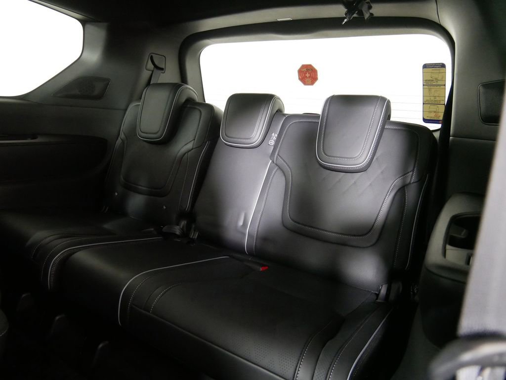 New 2025 INFINITI QX80 Autograph w/ Autograph Exterior Package image 13