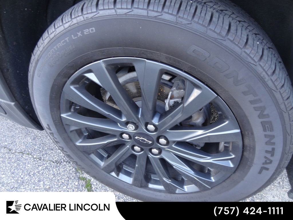 Used 2023 Chevrolet Traverse RS AWD/4WD image 15