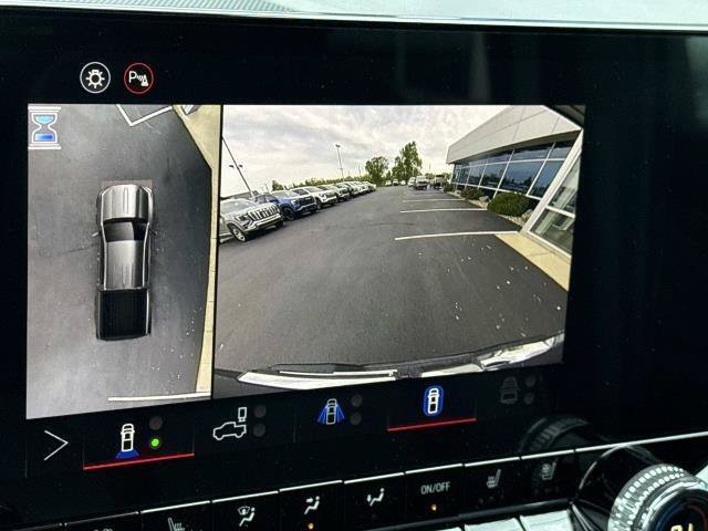 New 2026 GMC Canyon AT4 w/ Technology Plus Package AWD/4WD image 16