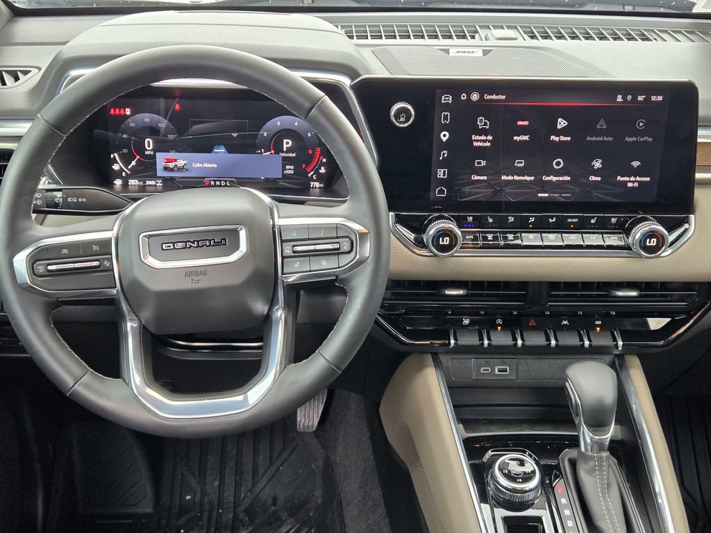 Used 2026 GMC Canyon Denali AWD/4WD image 24