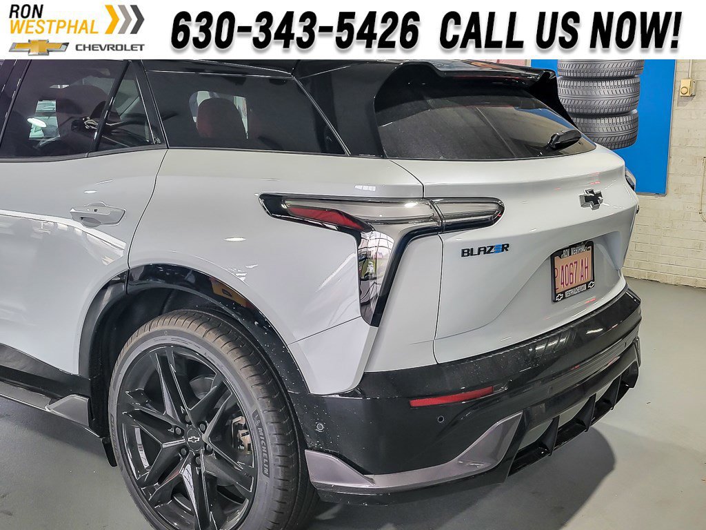 New 2026 Chevrolet Blazer EV SS AWD/4WD image 6