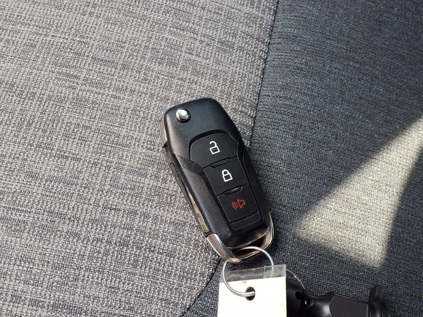 Used 2023 Ford Maverick XLT image 27