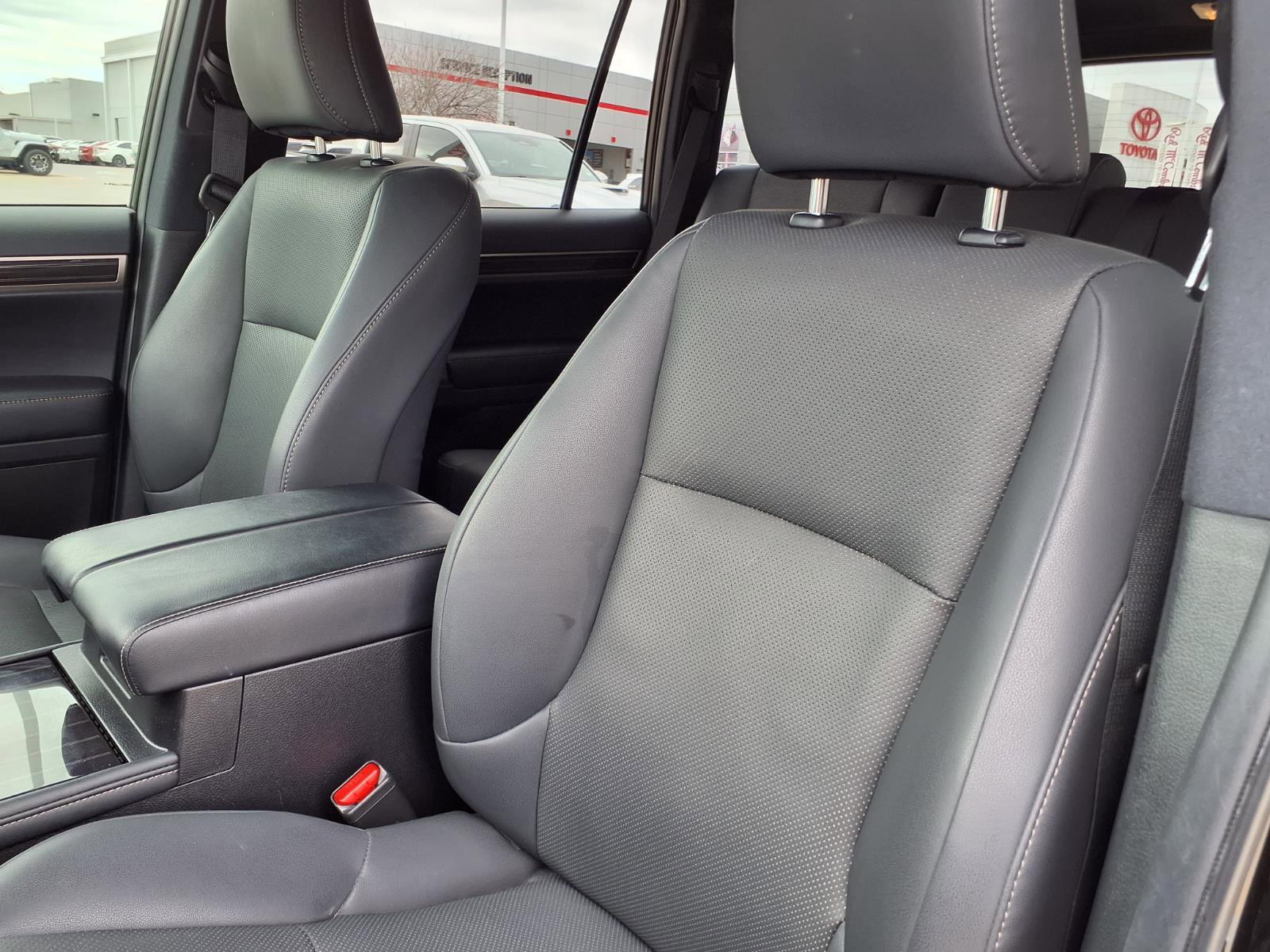 Used 2021 Lexus GX 460 Premium image 15