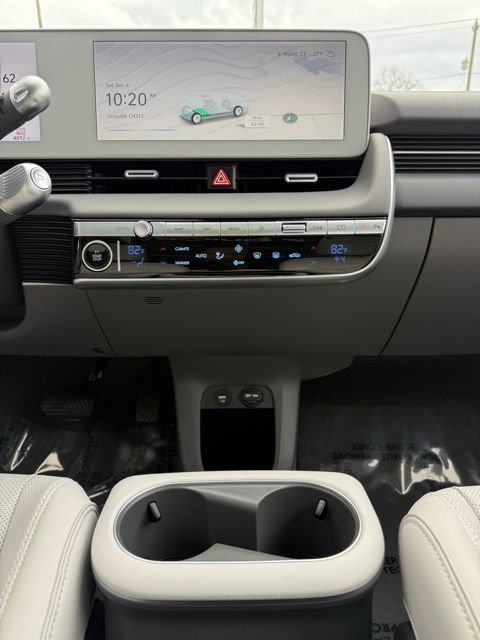 Used 2024 Hyundai Ioniq 5 Limited image 26