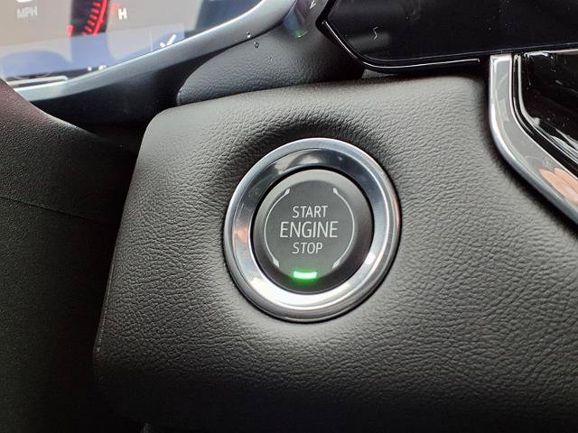 New 2026 GMC Canyon Elevation w/ Convenience Package RWD image 9