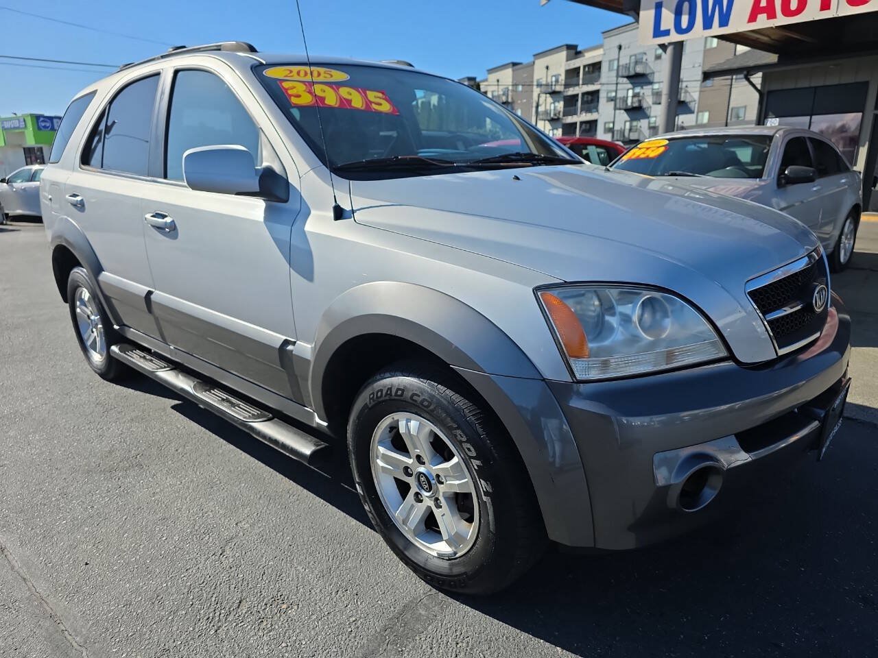 Used 2005 Kia Sorento EX AWD/4WD image 1