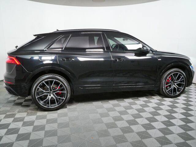 Used 2023 Audi Q8 Premium Plus AWD/4WD image 29