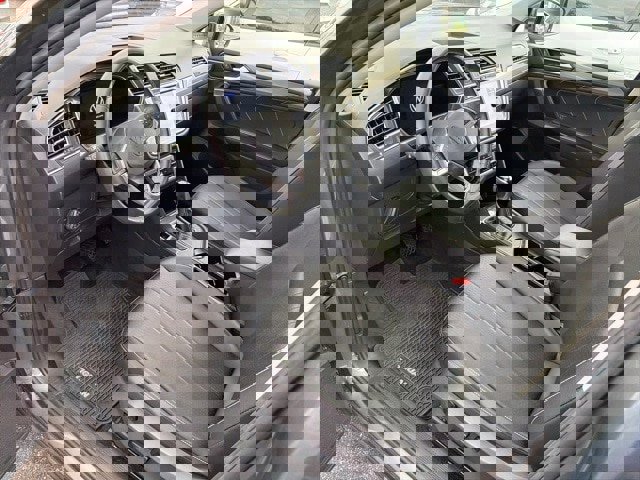 Certified 2023 Volkswagen Tiguan SE w/ Panoramic Sunroof Package image 16