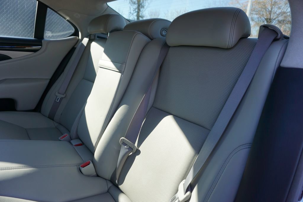 Used 2016 Lexus LS 460 L image 13