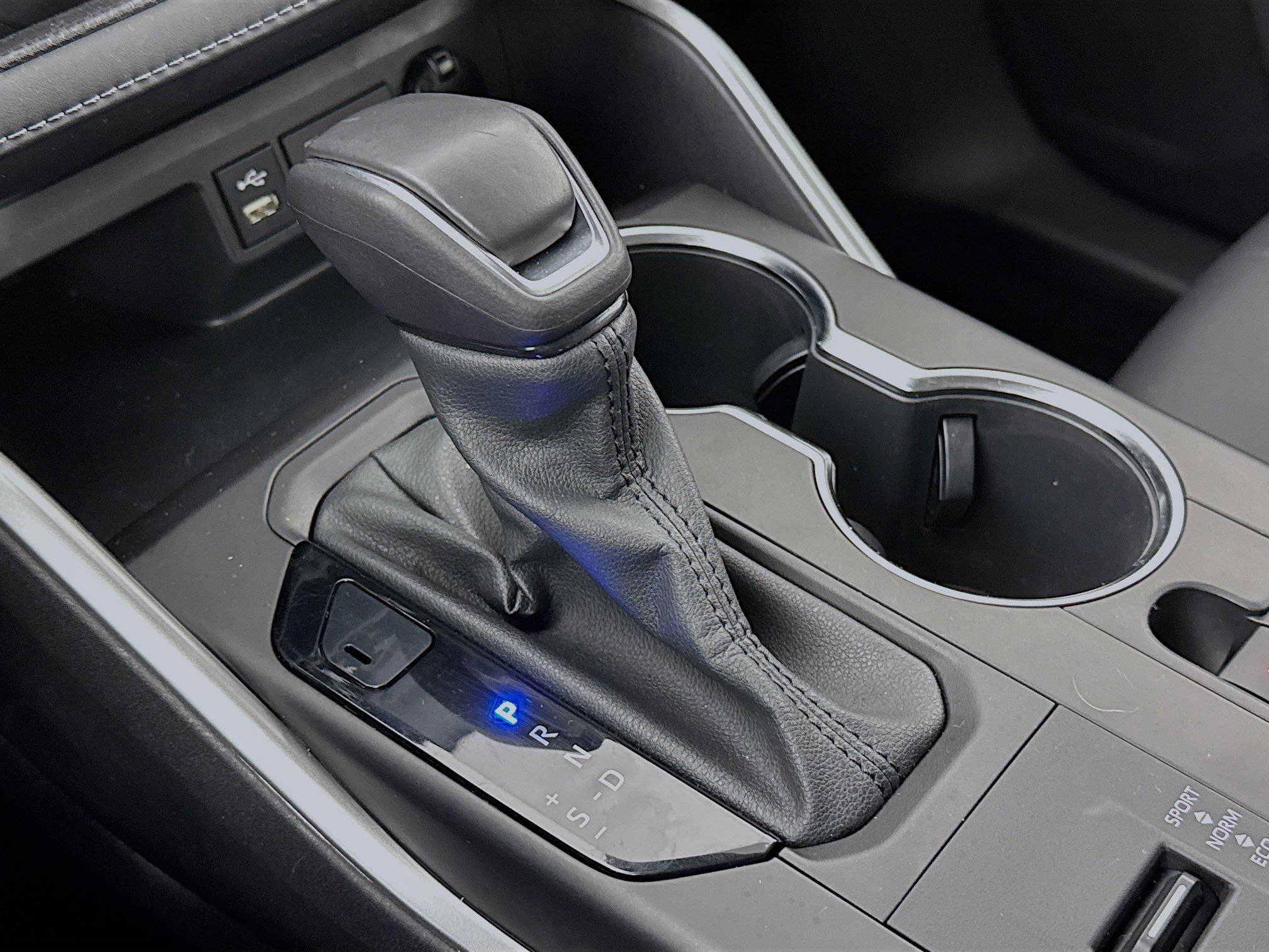 Used 2022 Toyota Highlander XLE image 16