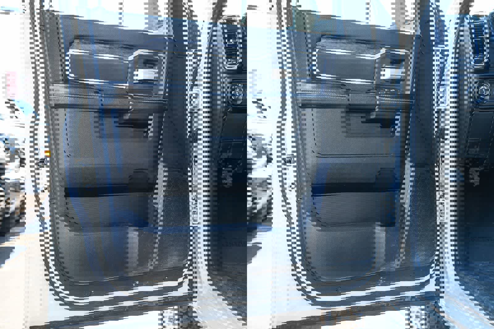 Used 2024 RAM 3500 Big Horn image 18