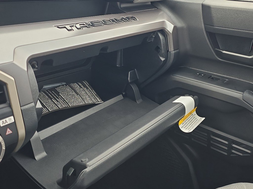 Used 2026 Toyota Tacoma SR5 image 28