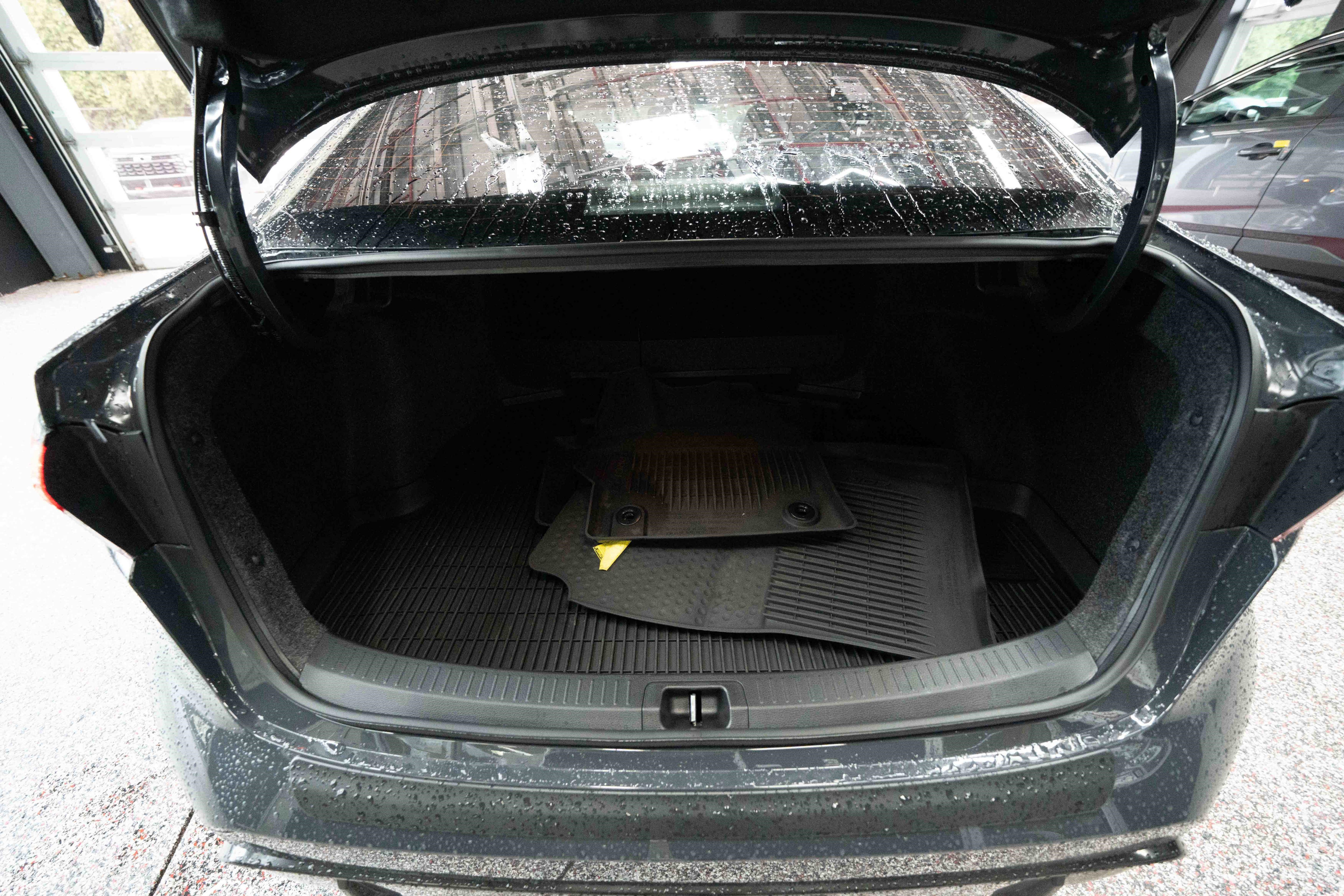 Certified 2025 Toyota Corolla SE w/ SE Premium Package image 28