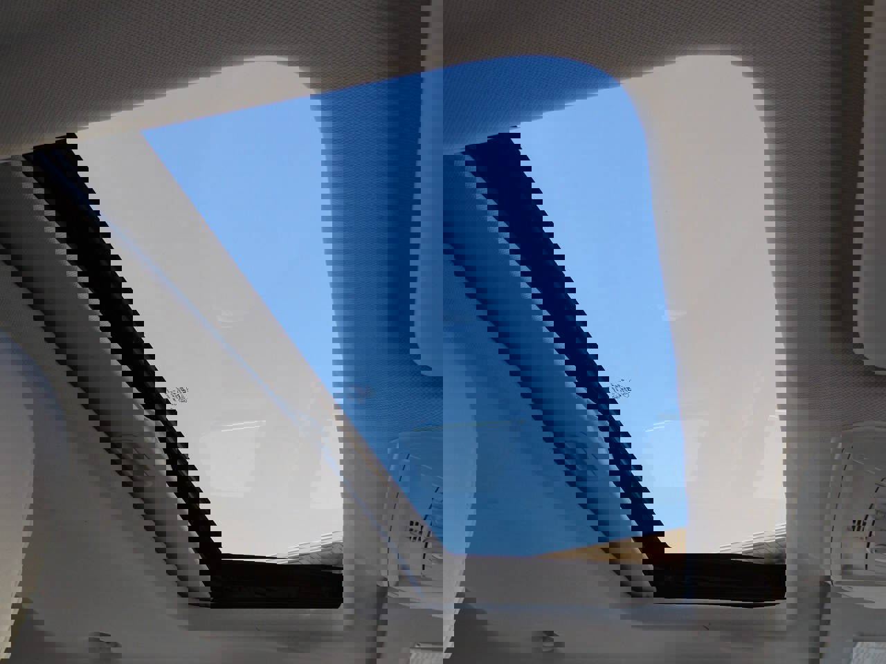 Used 2016 Ford Focus Titanium image 5