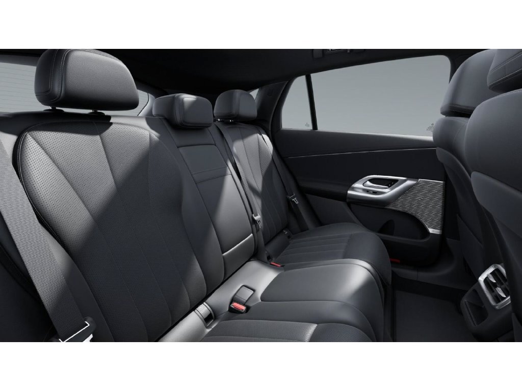 New 2027 Mercedes-Benz GLC 400 4MATIC image 5