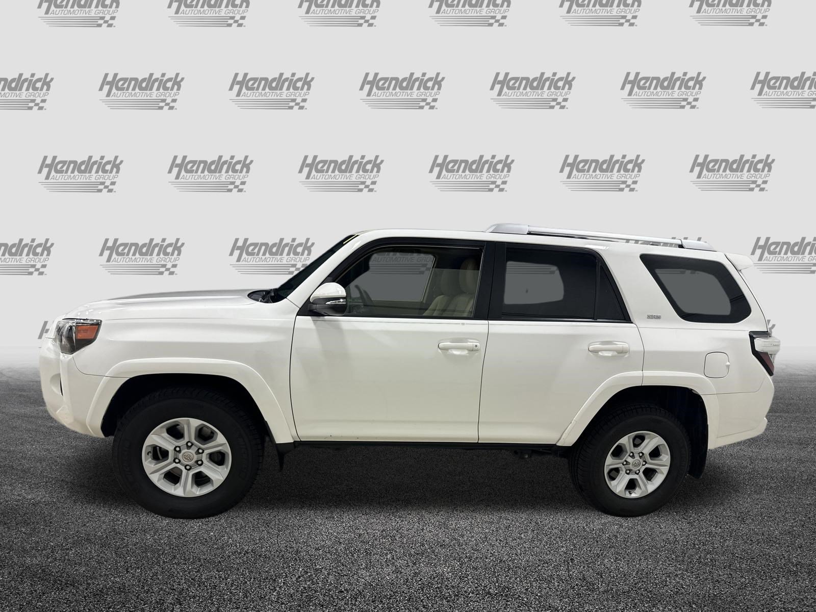 Used 2017 Toyota 4Runner SR5 Premium AWD/4WD image 7