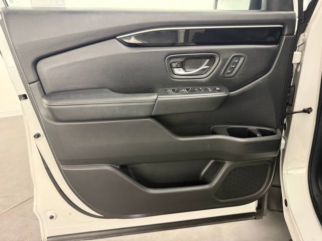 Used 2024 Honda Pilot Touring image 31