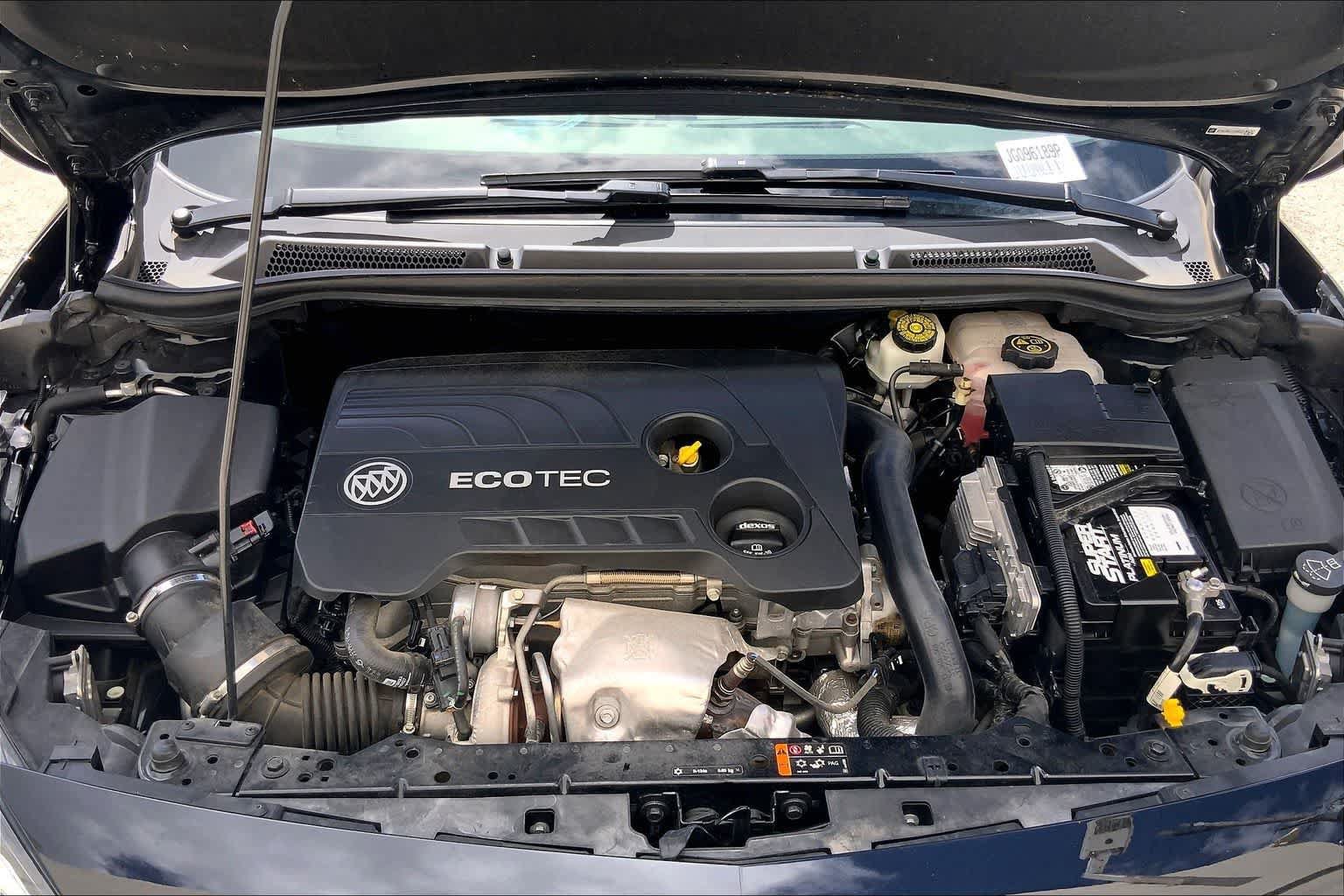Used 2018 Buick Cascada Sport Touring w/ Dark Effects Package FWD image 9